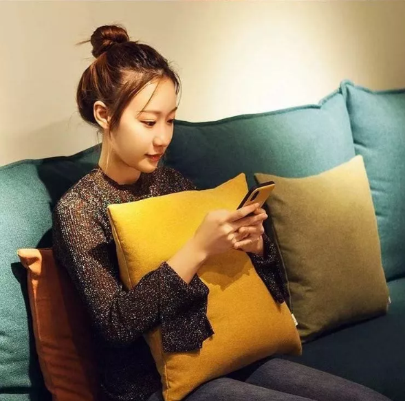 初冬定制暖心抱枕，給你一個(gè)愛的抱抱